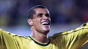 ASUNCI=N PARAGUAY Brazil's Rivaldo celebrates his second goal against Uruguay 18 July 1999 during the Copa America final in Asuncion.  (ELECTRONIC IMAGE)     AFP PHOTO/Norberto DUARTE (Photo credit should read NORBERTO DUARTE/AFP/Getty Images)