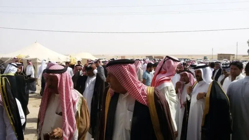 افتتاح ديوانية الشيخ عبد الله ال ثويني شيخ مشايخ الجشعم في البصرة في منطقة الصليلي بالصور