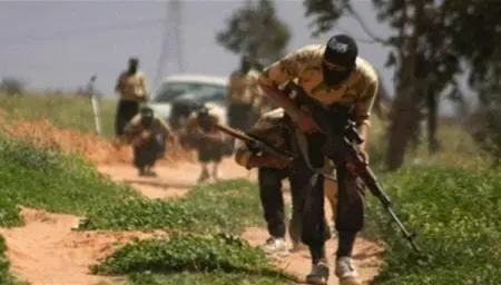 مقاتلون من مكونات نينوى في معارك ضد داعش شرق الموصل