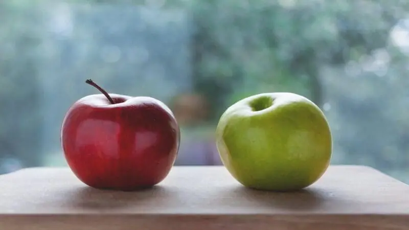 دراسة تناول تفاحتين باليوم يقلل من خطر الأزمة قلبية والسكتة الدماغية