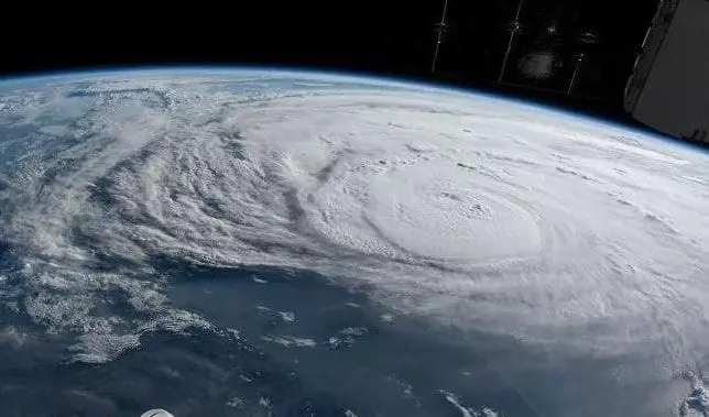 إعصار "لورا" سيغرق ويدمر مجتمعات بأكملها.