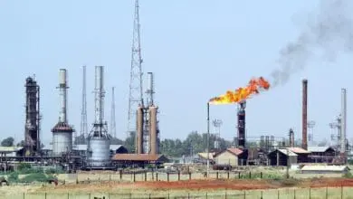 القطاع النفطي في العراق وأثره على النمو الاقتصادي وواقع الحياة