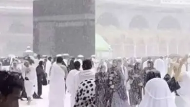 السعودية تنفي تساقط الثلوج في الحرم المكي؟