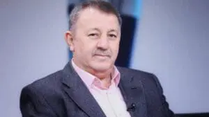 المدرب العراقي نبيل زكي