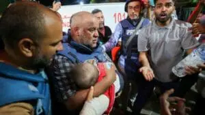 مصرع عائلة وائل الدحدوح مراسل الجزيرة في قصف غزة