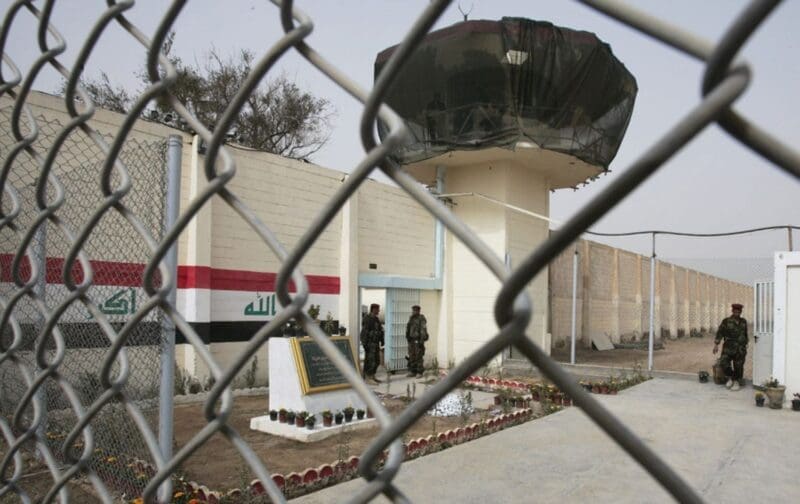 السجون العراقية تعاني من اكتظاظ ثلاث اضعاف طاقتها