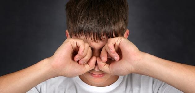 اضطراب الرؤية و غواش العين المفاجئ الأسباب والعلاج