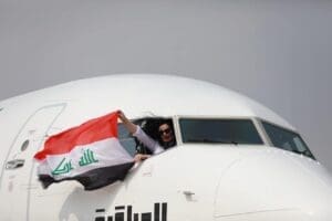 من واشنطن إلى بغداد الكابتن رزين محمد مساعد تقود الرحلة
