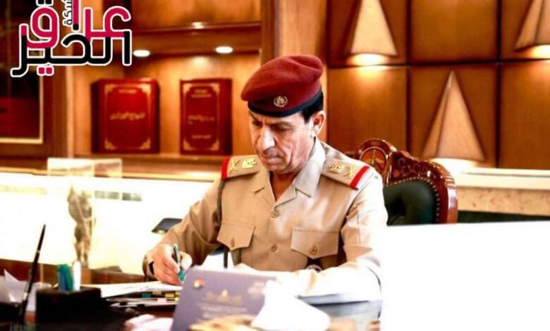 اللواء غالب كريم عبود مديراً لمكتب وزير الدفاع العراقي ثابت العباسي