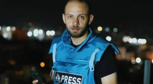 هشام النواجحة الصحفي الذي استشهد في قصف الاحتلال