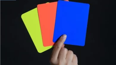 البطاقة الزرقاء كرة القدم أشاعة أم حقيقة